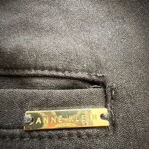 Anne Klein women’s Black Jeans with Branded Gold Accent